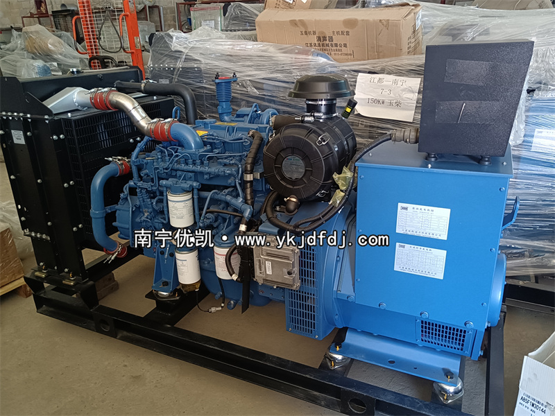 2022年10月11日，100KW玉柴國三柴油發(fā)電機組發(fā)貨崇左
