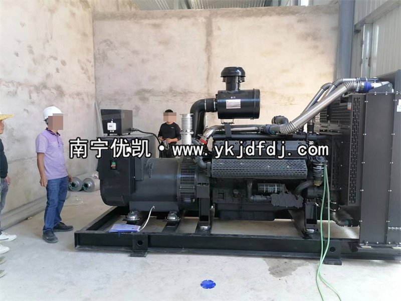 2022年10月24日，上柴600KW發(fā)電機組發(fā)貨廣西某項目工程