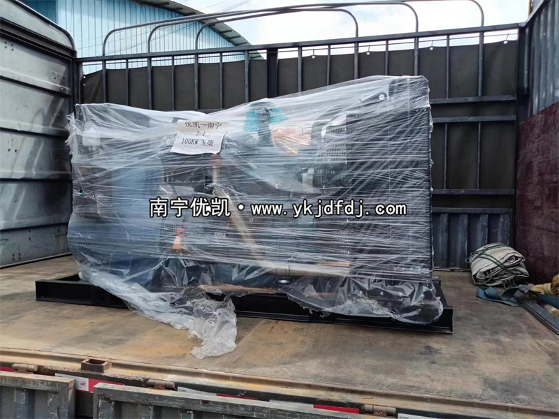 2023年8月5日，100kw玉柴國(guó)三柴油發(fā)電機(jī)組發(fā)貨藤縣