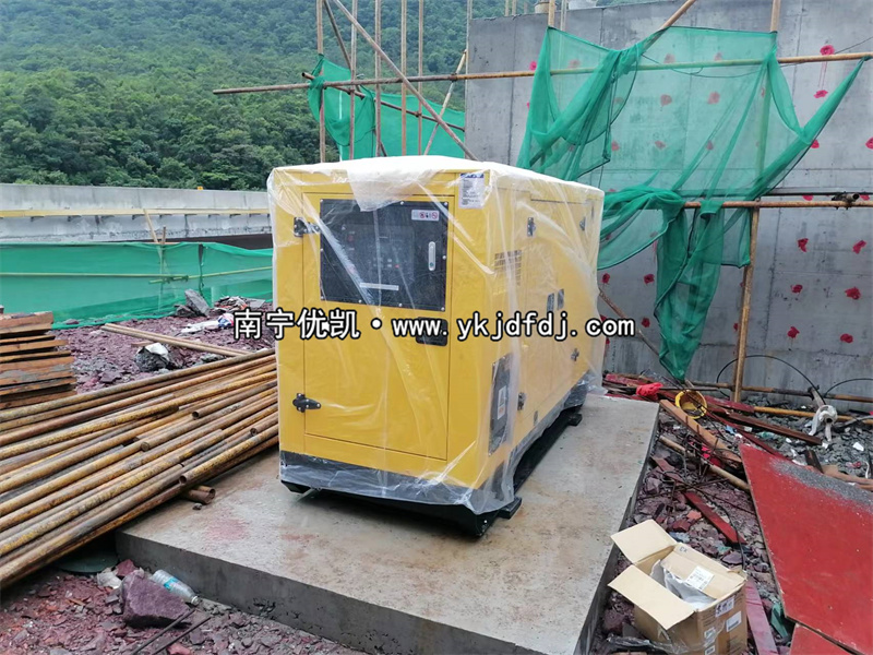 2023年9月14日，上柴50kw靜音發(fā)電機(jī)組送貨防城港項(xiàng)目